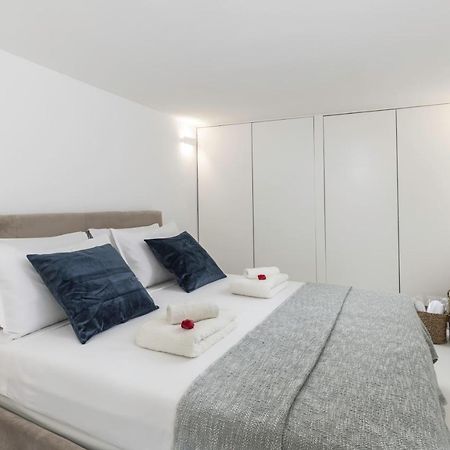 Casa Vacanze Nel Cuore Di Cagliari Bagian luar foto