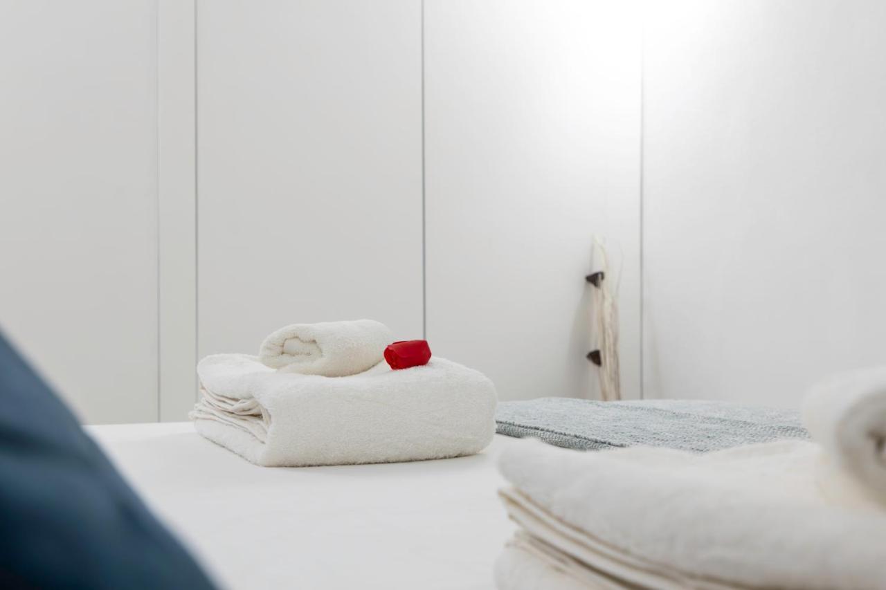Casa Vacanze Nel Cuore Di Cagliari Bagian luar foto